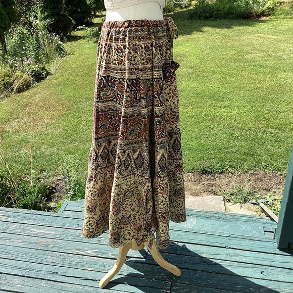 Tiered boho cottagecore upcycled bedspread elastic drawstring maxi skirt SM - XL - Picture 4 of 11